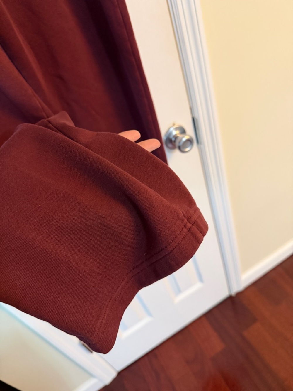 adidas Men's Maroon sweatpants Pants - Picture 4 of 7